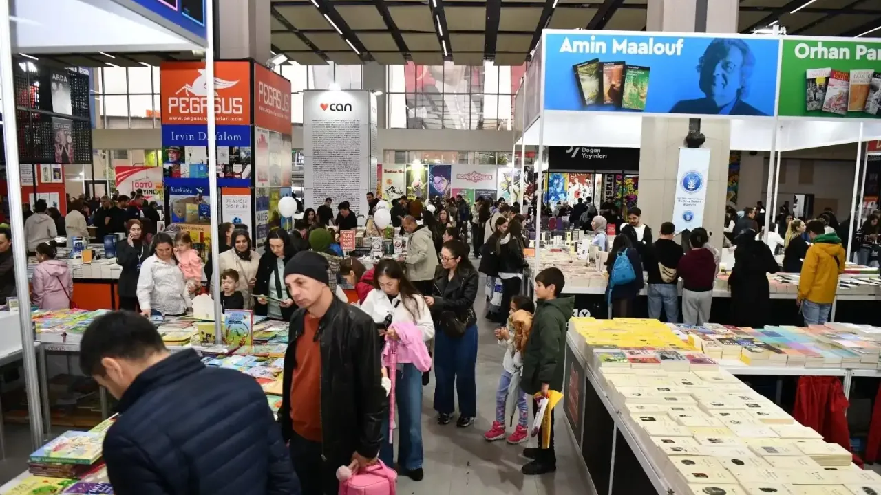 Balıkesir Kitap Fuarı’na yoğun ilgi