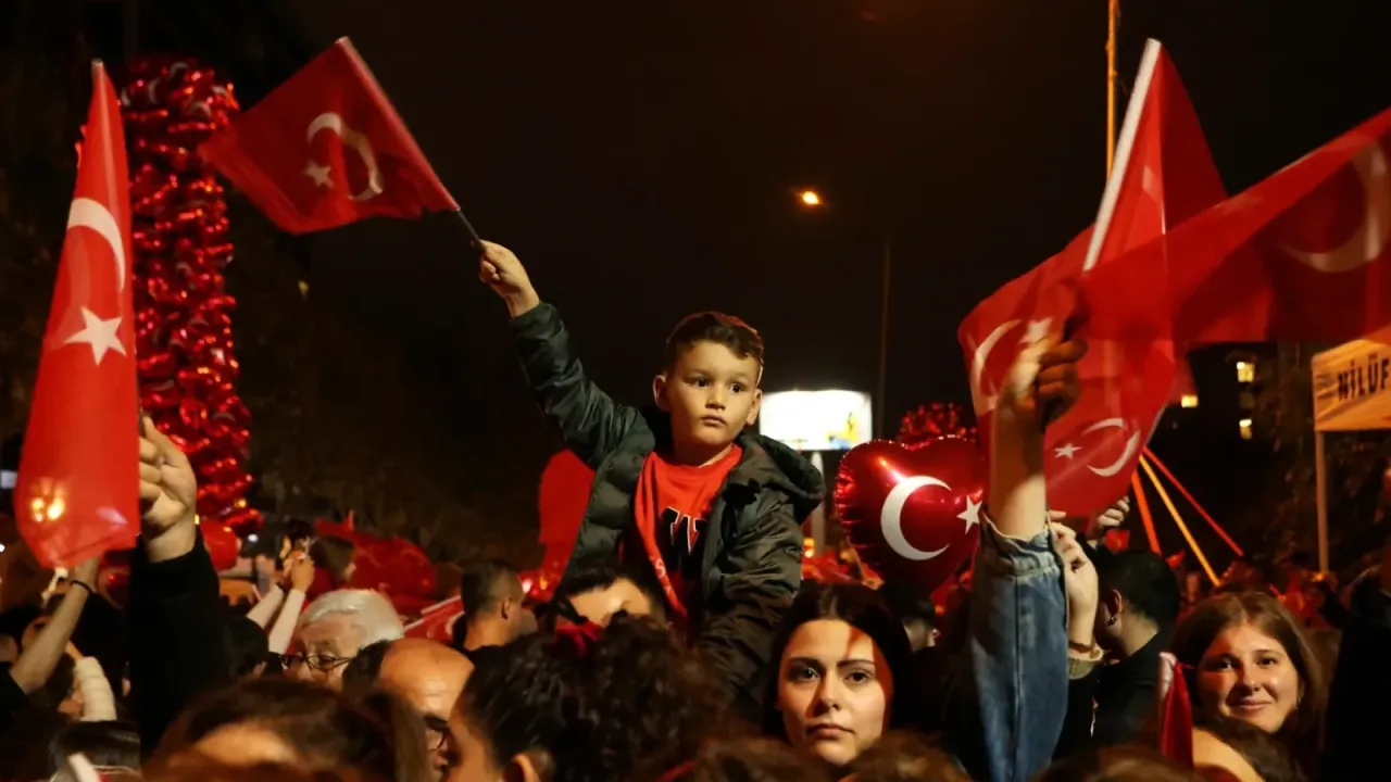 Binlerce Nilüferli Cumhuriyet’in 103’üncü yılında tek yürek oldu