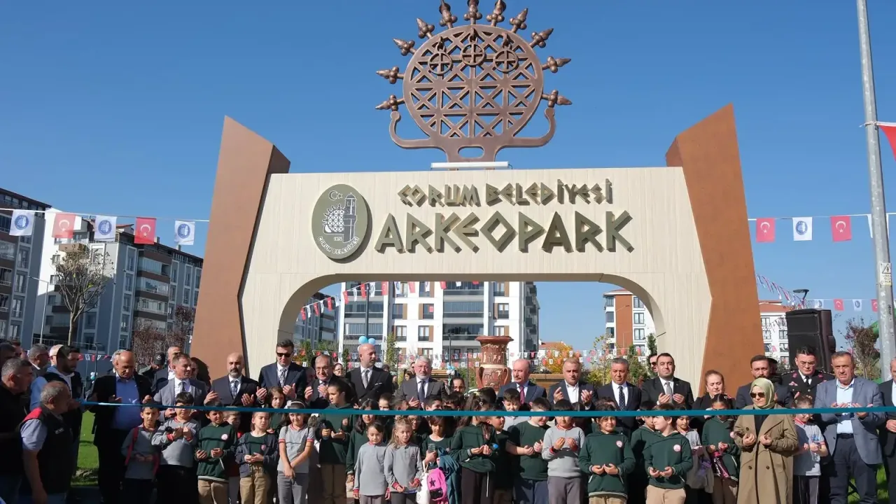 Çorum’un üçüncü tematik parkı 'Arkeopark' açıldı
