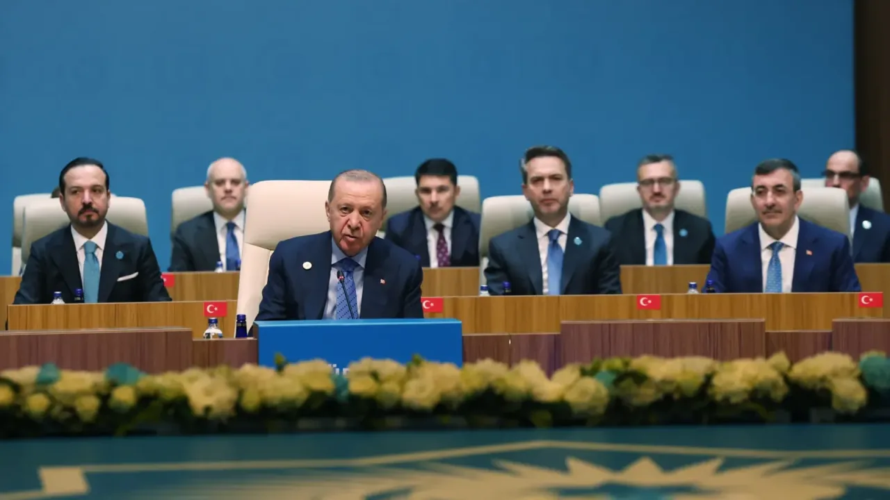Cumhurbaşkanı Erdoğan'dan Türk Dünyası'na birlik çağrısı