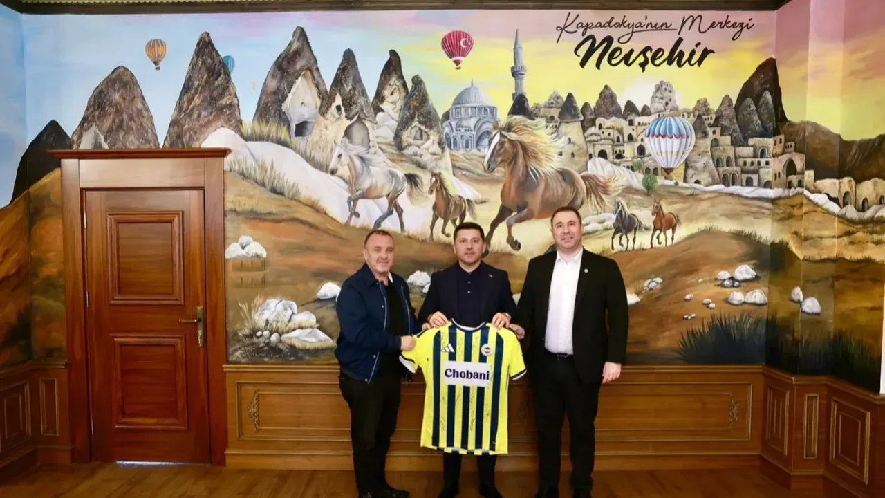 Fenerbahçe heyetinden Nevşehir Belediyesi'ne anlamlı ziyaret