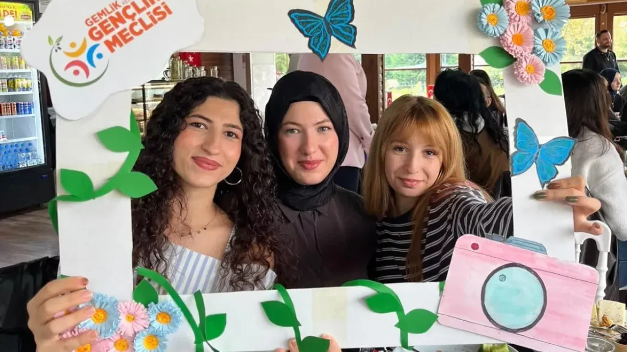 Gemlik Kent Konseyi üniversitelileri ağırladı