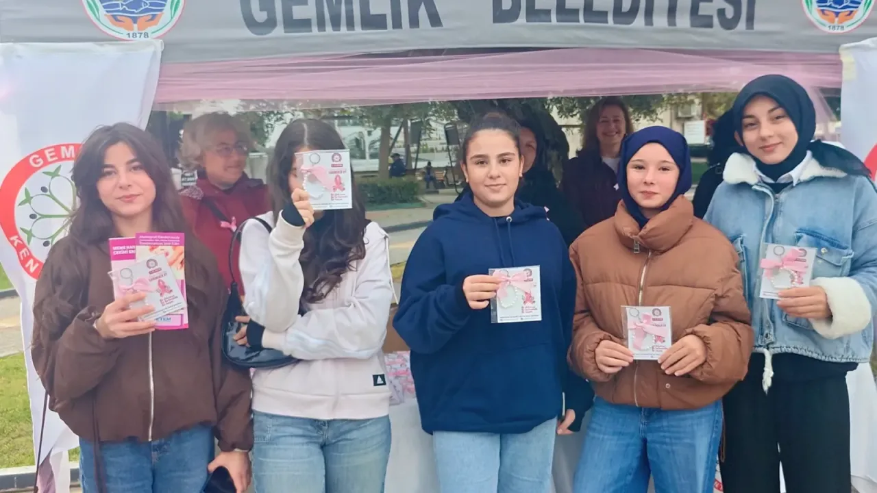 Gemlik’te meme kanserine karşı farkındalık
