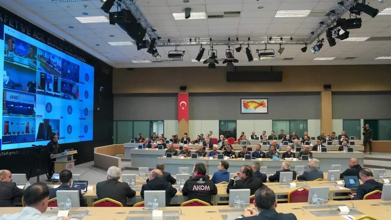 İstanbul’da 23 afet grubuyla Ulusal Afet Tatbikatı yapıldı
