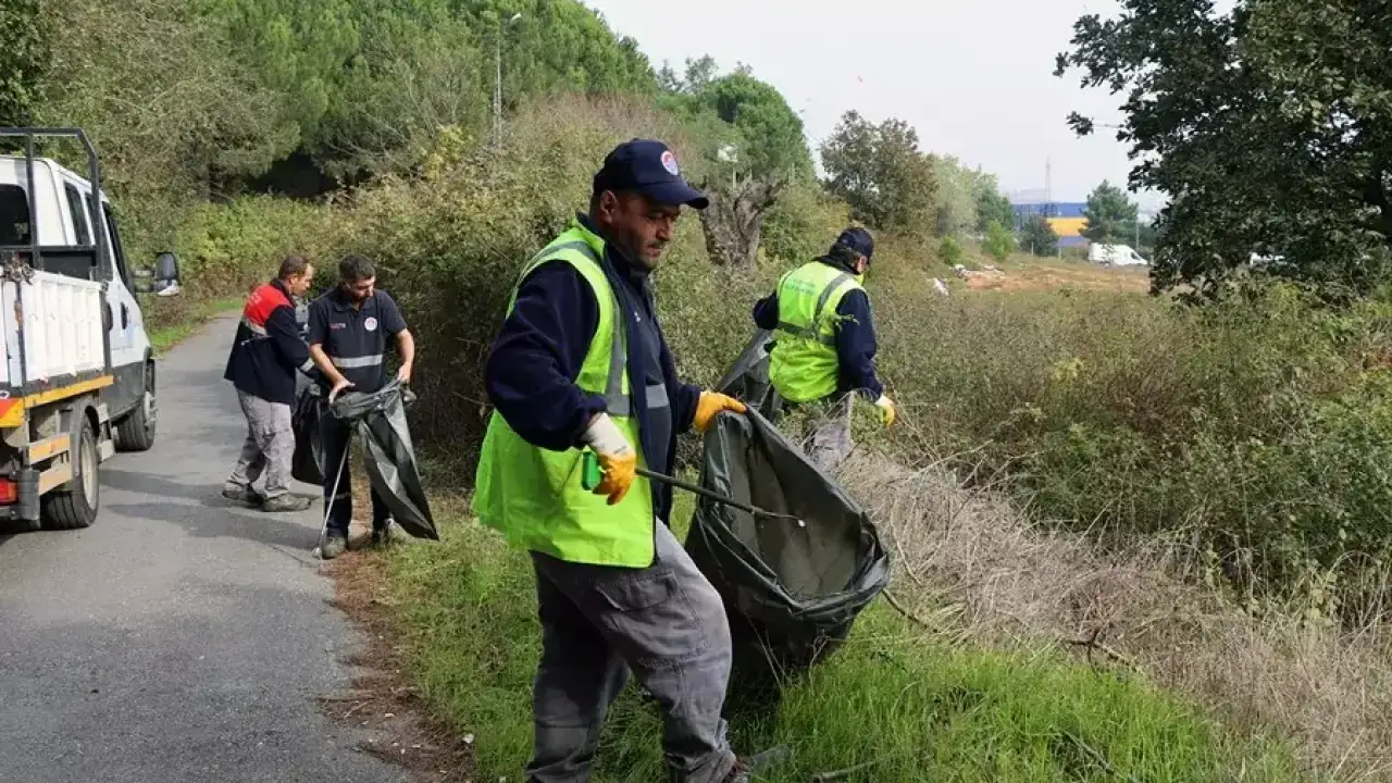 İstanbul Maltepe'de kapsamlı temizlik çalışması