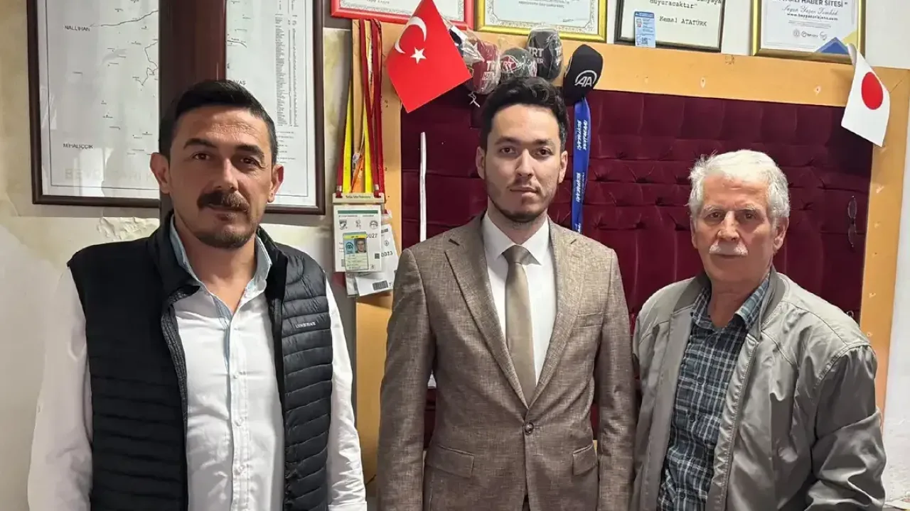 İYİ Parti Beypazarı İlçe Başkanı Turan’dan gazeteci Yaşar