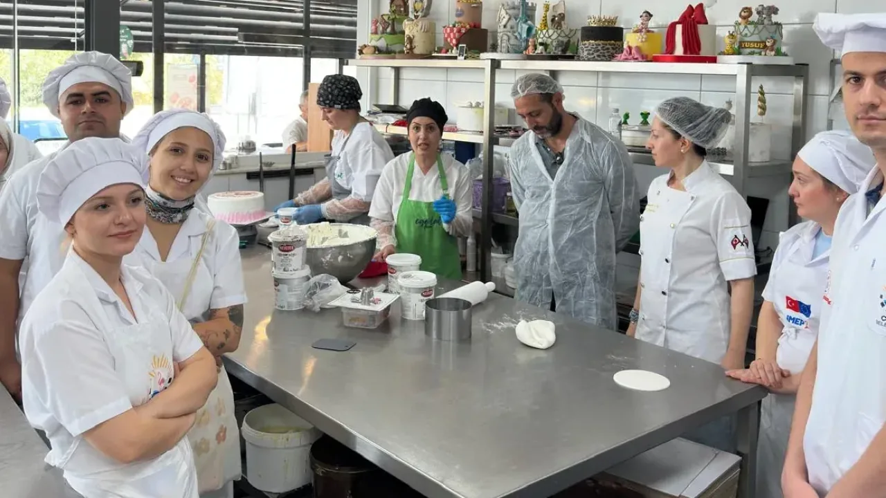 İzmir Çiğli’de mesleki eğitimden istihdama güçlü adım