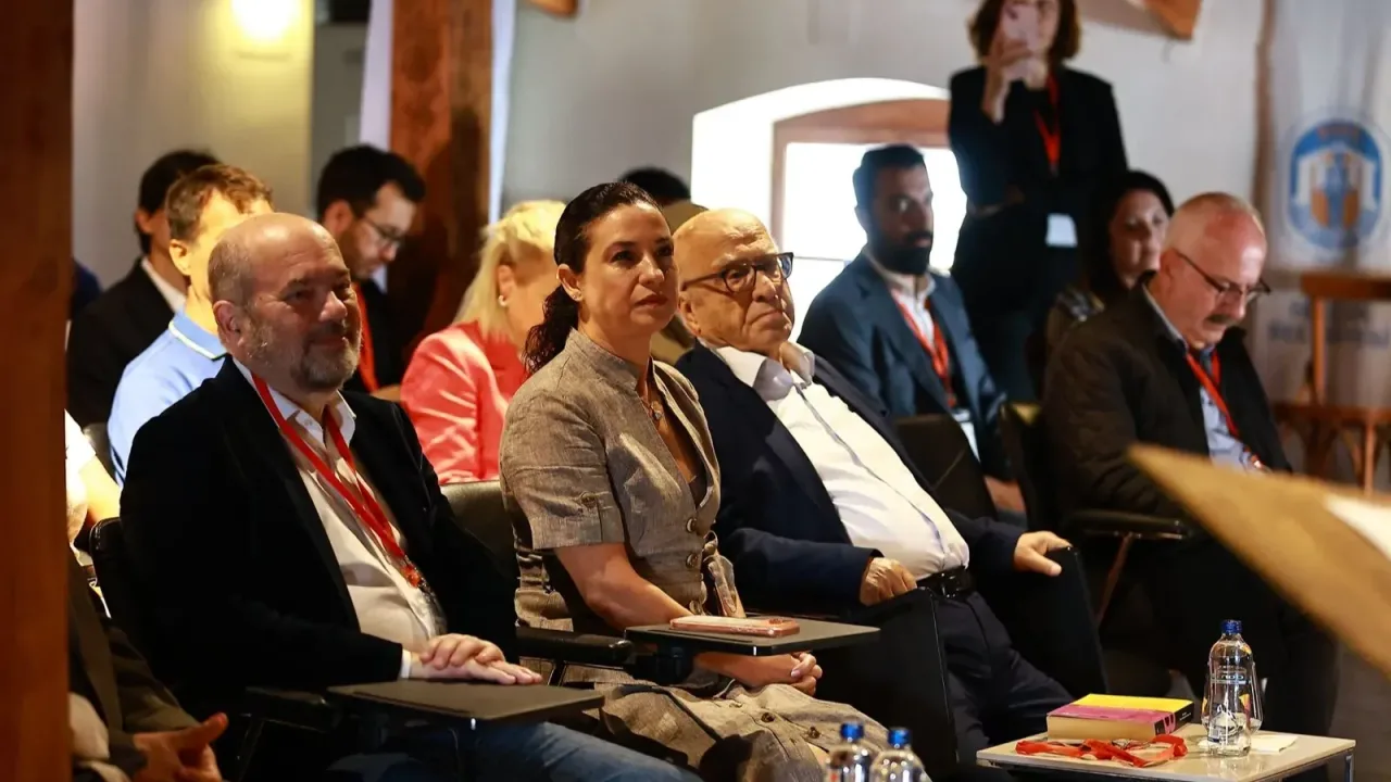 İzmir Efes Selçuk'ta bilim şöleni