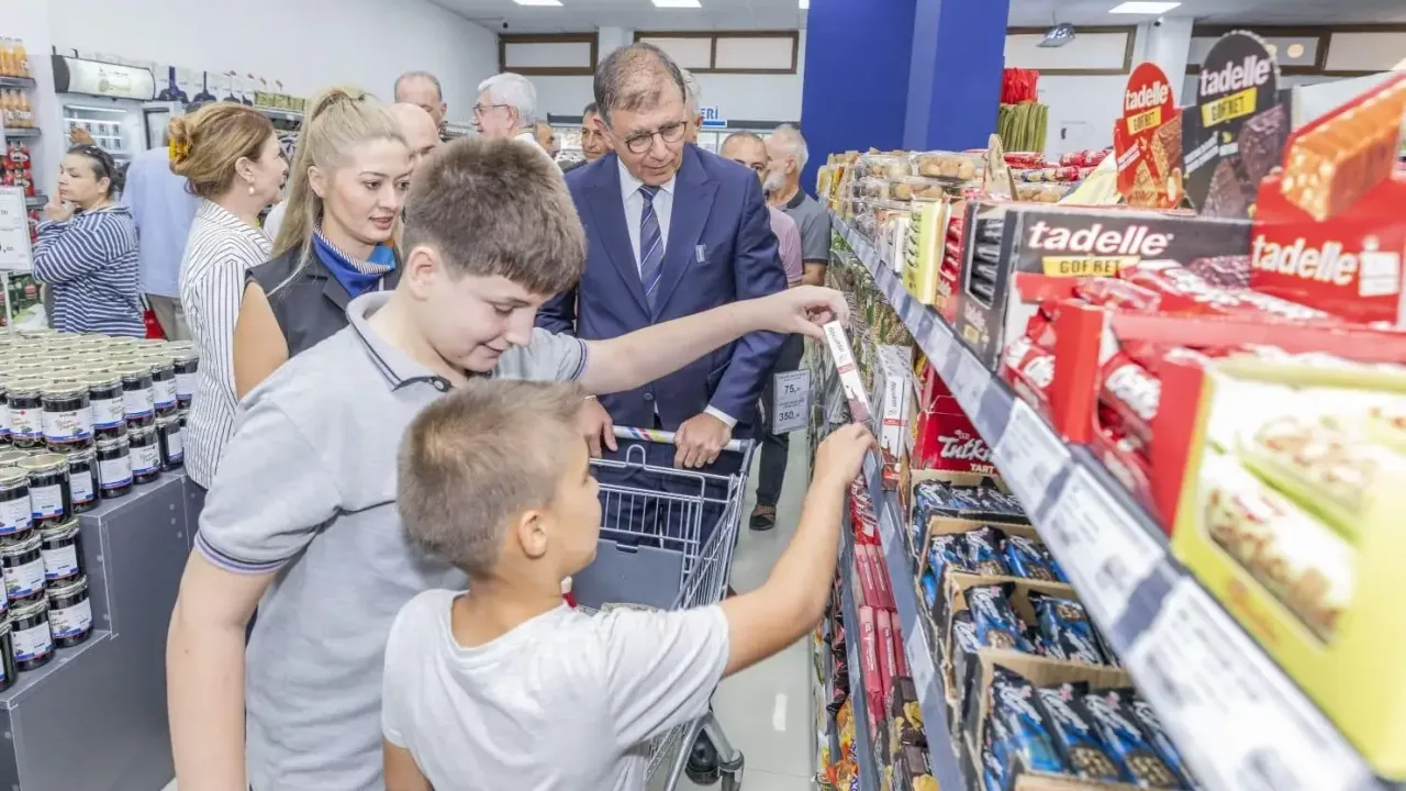 İzmir’in sosyal belediyecilik modeli Türkiye’ye örnek oldu