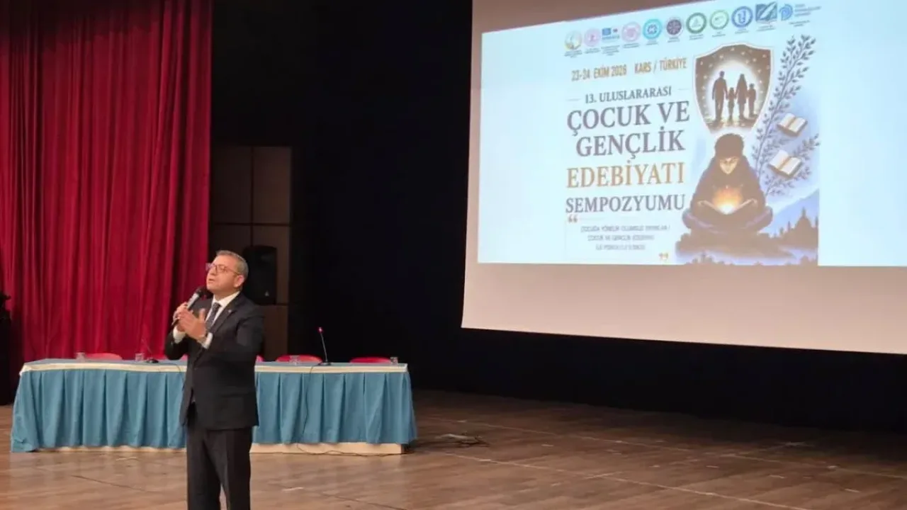 Kafkas Üniversitesi'nde zirve: 274 bildiriyle çocuk edebiyatı