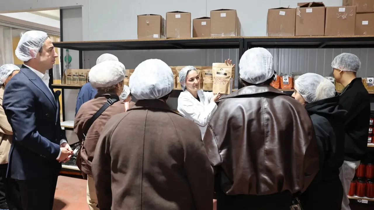 Kardeş okullar Bursa Nilüfer’in üretim modellerini inceledi