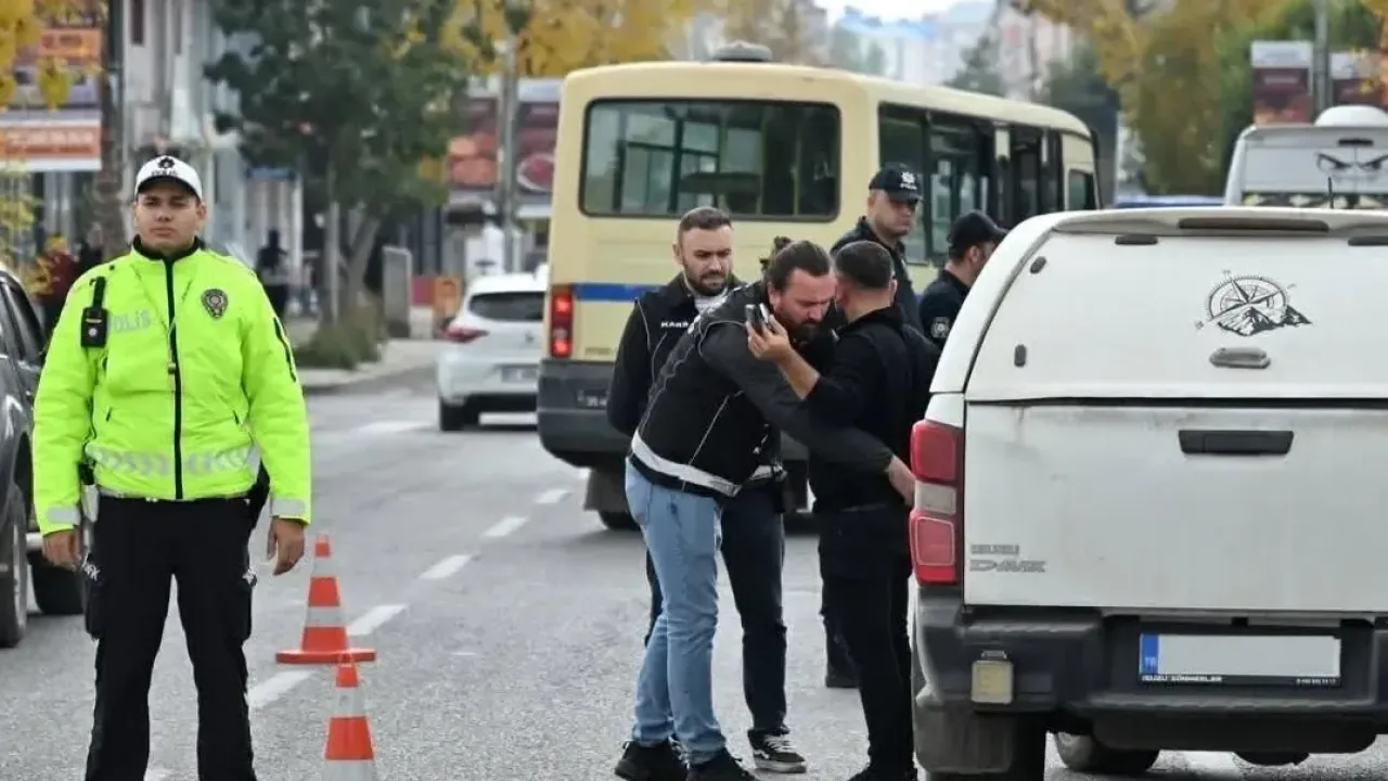Kars’ta okul çevrelerinde güvenlik denetimleri artırıldı