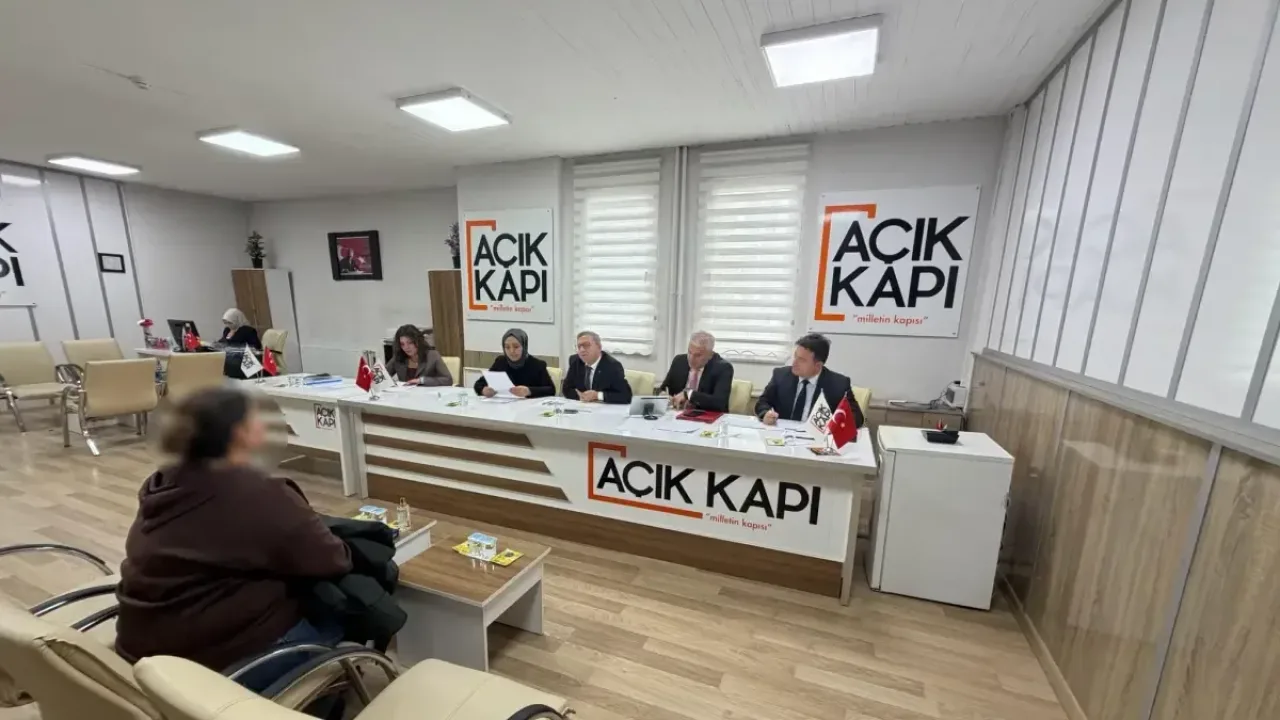 Kars Valisi Ziya Polat, vatandaşların talep ve sorunlarını
