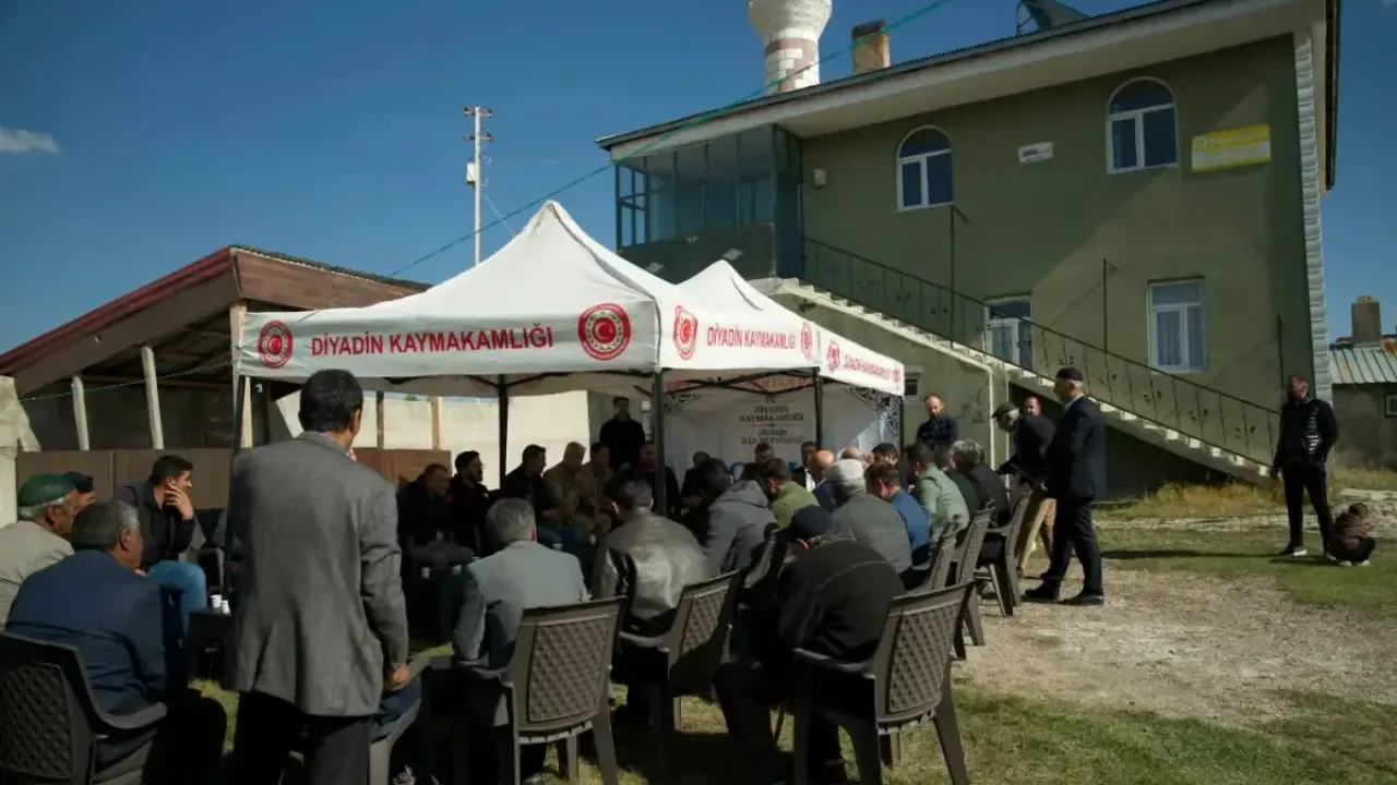 Kaymakam Korkusuz, cuma buluşmaları ve hane ziyaretleri