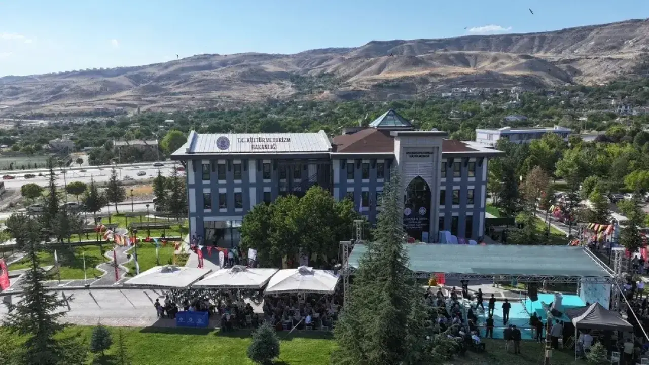 Kayseri Kocasinan'da kütüphane yatırımı