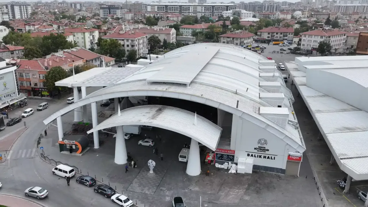 Konya Balık Hali yenilendi, esnaf ve vatandaş için daha konforlu