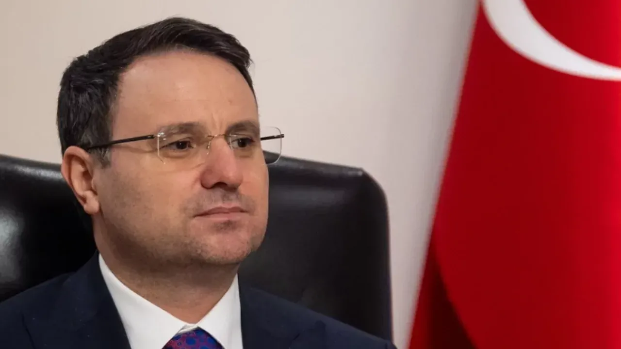 Kurgu kazalarla sigorta vurgunu! Bakan Gürlek: Haksız kazançlara