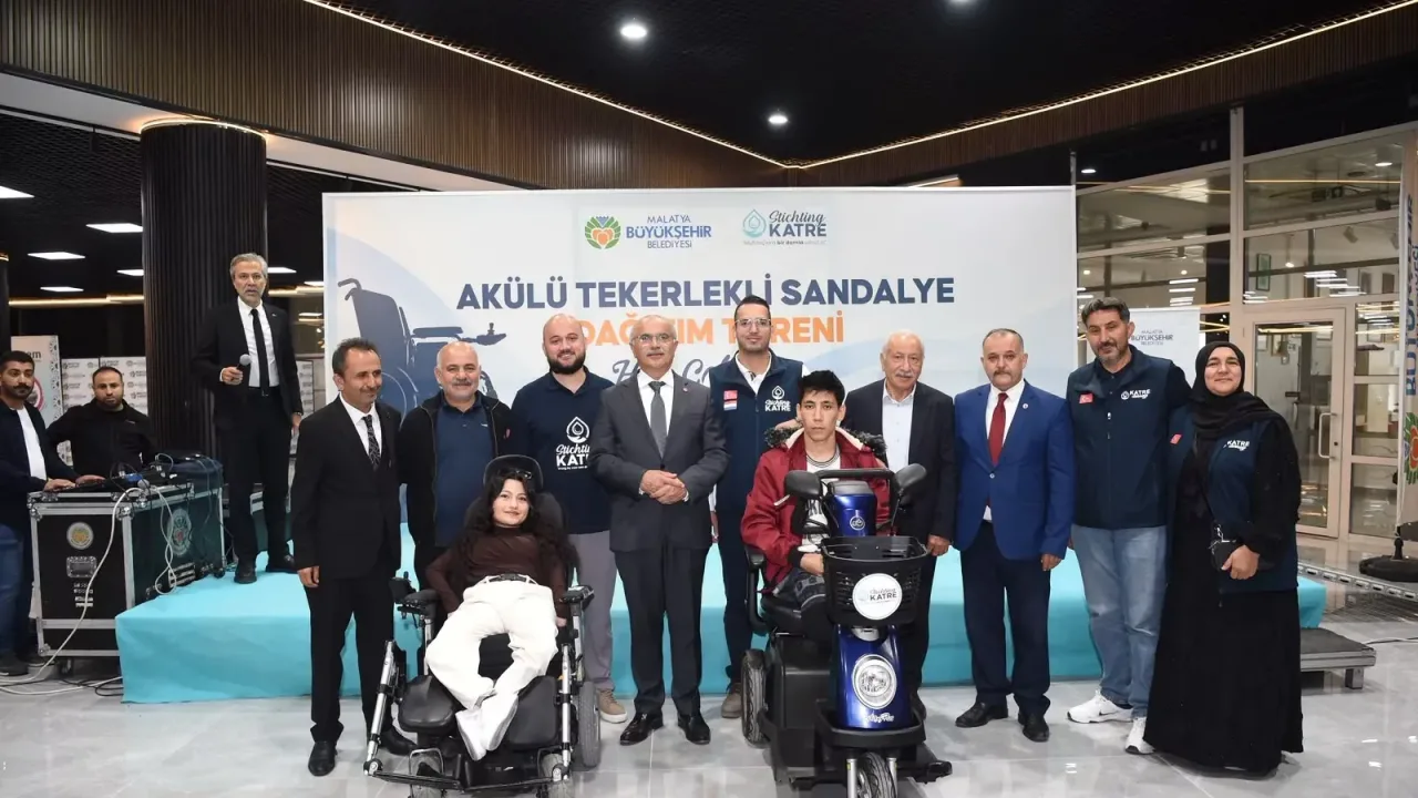 Malatya’da 80 akülü tekerlekli sandalye ihtiyaç sahiplerine