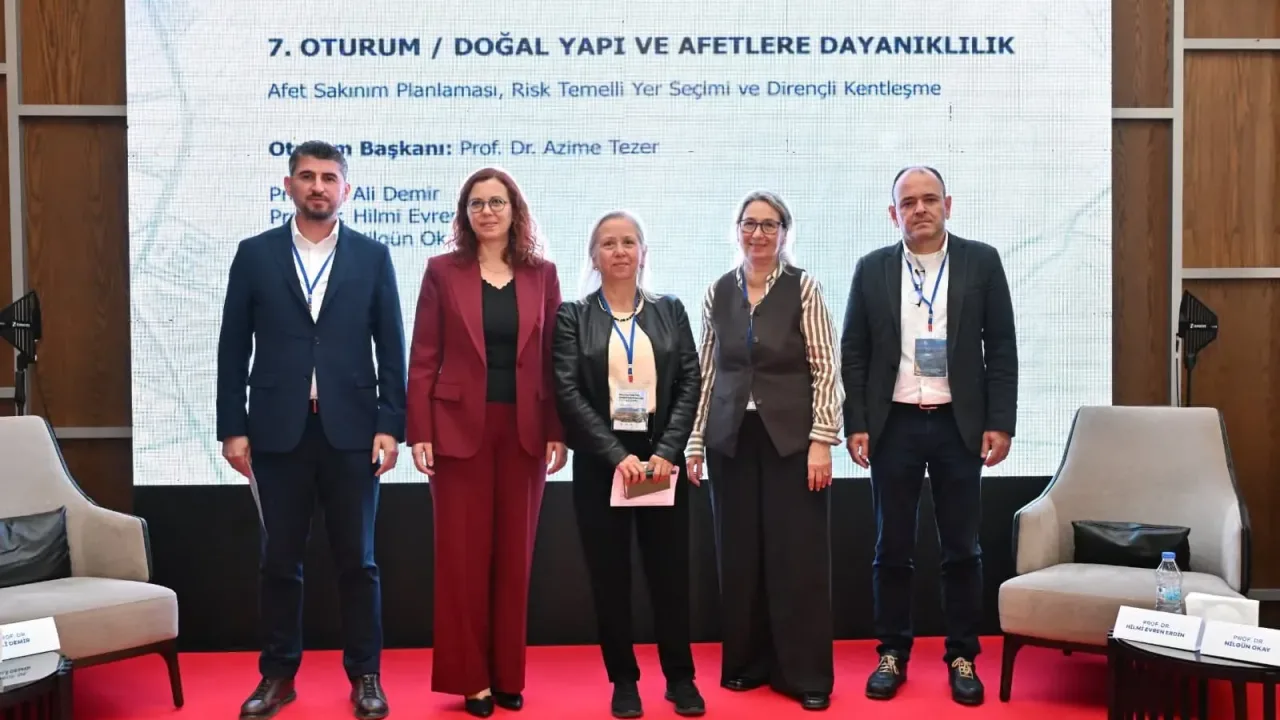 Manisa’nın mekansal geleceği bilimsel bakışla ele alındı
