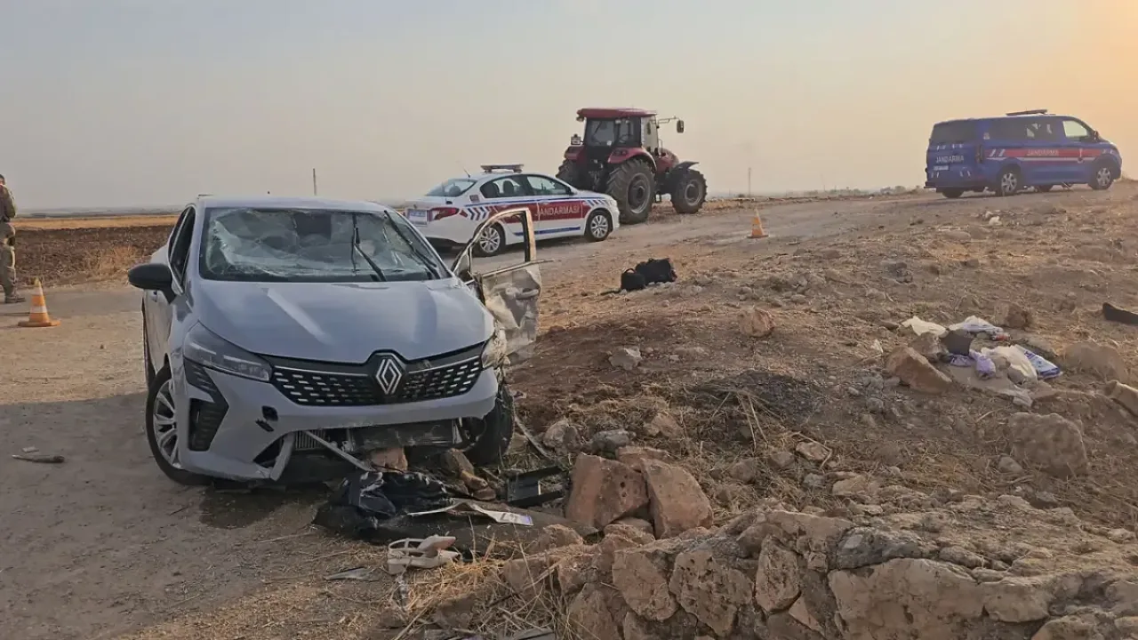 Mardin'de otomobil sulama kanalına devrildi: 4'ü çocuk 6 kişi