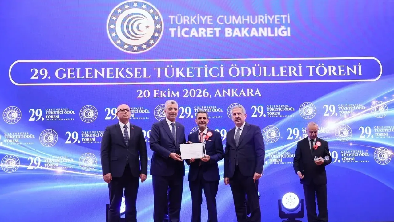 Mehmet Çetinkaya'ya anlamlı ödül