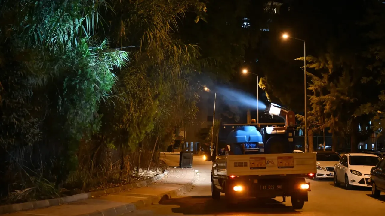 Mersin’de 13 ilçede yıl boyu ilaçlama seferberliği