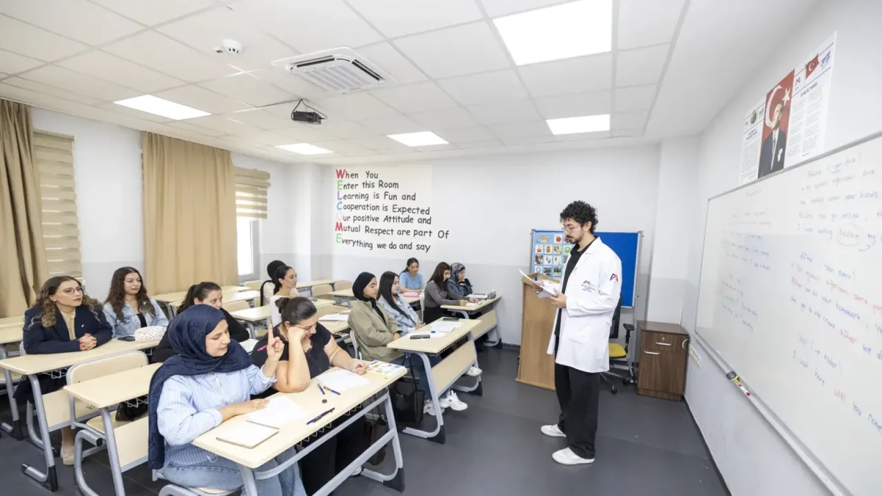 Mersin’de ücretsiz İngilizce kurslarına yoğun ilgi