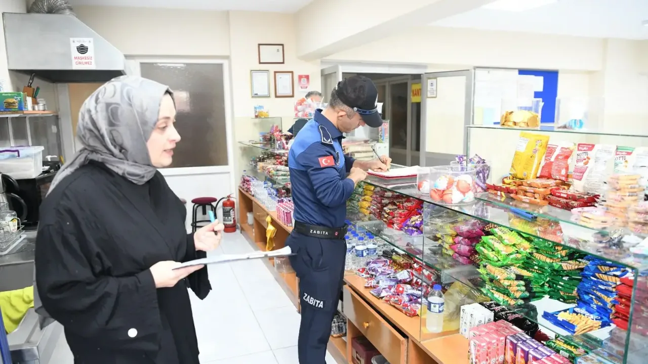 Okul kantinlerine şok baskın