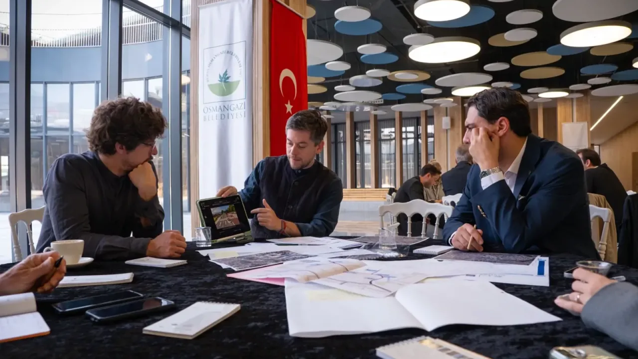 Osmangazi’de tarihi dokuya uygun ulaşım çözümleri geliştiriliyor