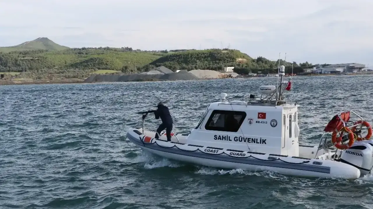 Sahil Güvenlik ekipleri 9 ayda 3 bin 194 kişiyi kurtardı