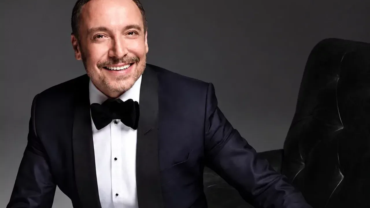 Sahneden geçen 30 yıl... Cenk Eren özel konsere hazırlanıyor