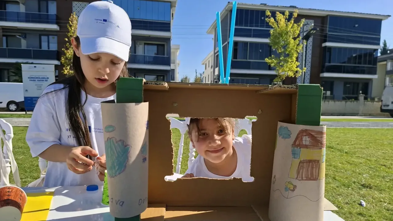 Sakarya'da minikler doğanın izinde
