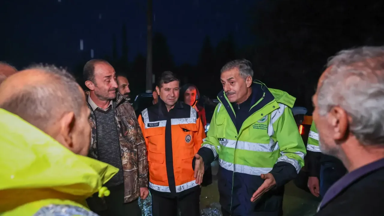Sakarya'da taşkından etkilenen bölgelere yakın mercek