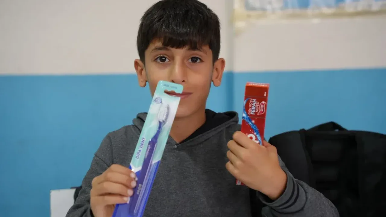 Silopi’de öğrencilere Kızılay’dan hijyen desteği