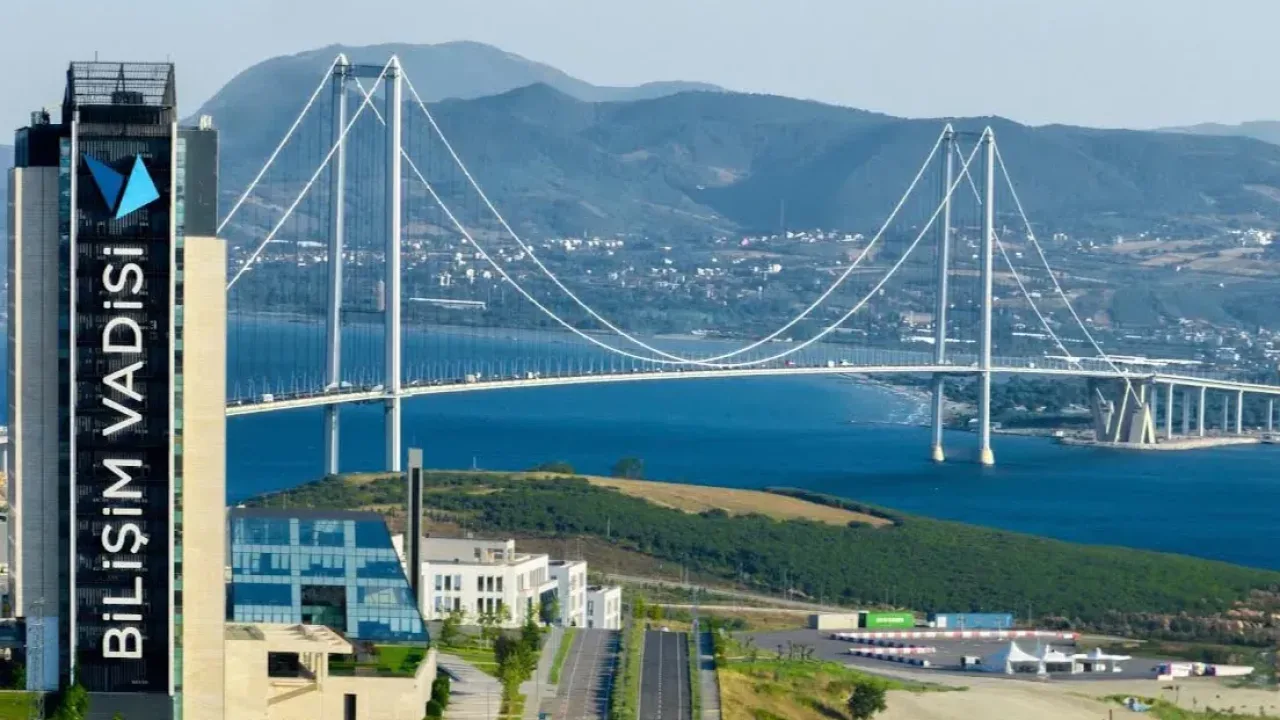Tarihi koşuda Osmangazi Köprüsü'nde binler bir araya gelecek