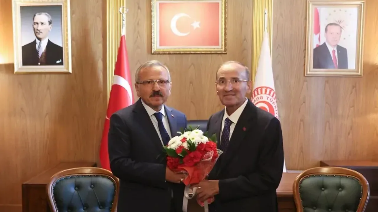 TBMM'de o görevden istifa etmişti... Bozdağ görevi Beyazıt’a