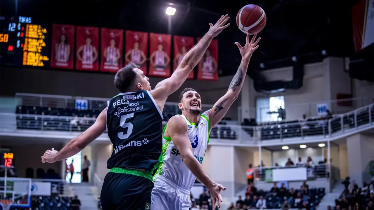 TOFAŞ ligin 4. haftasında Körfez Basket'e konuk oluyor