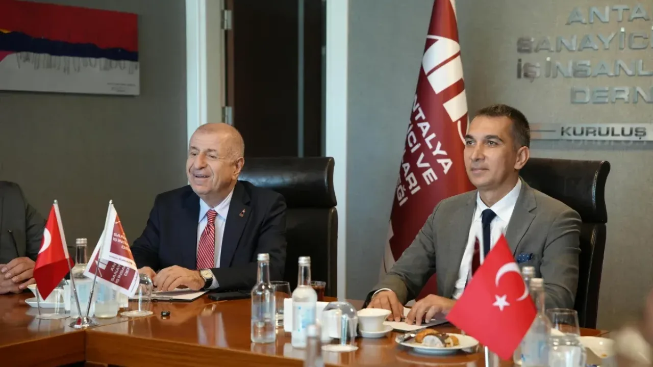 Ümit Özdağ Ansiad' a nezaket ziyaretinde bulundu