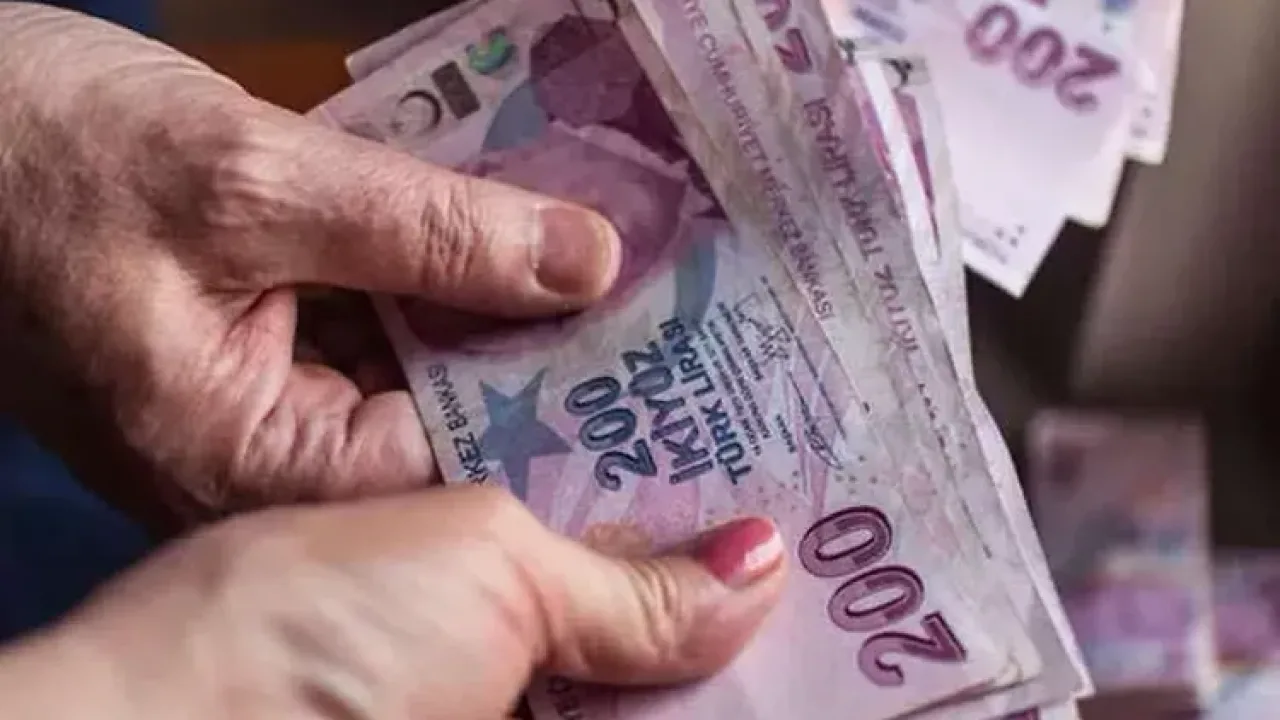 Yaşlı ve engelli aylıkları hesaplarda