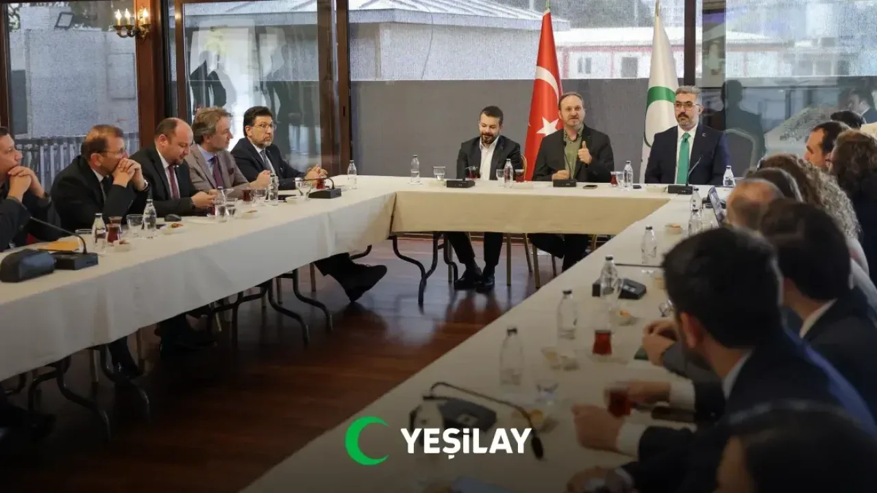 Yeşilay’da Adem Yavuz dönemi başladı: Gelecek dönem çalışmaları